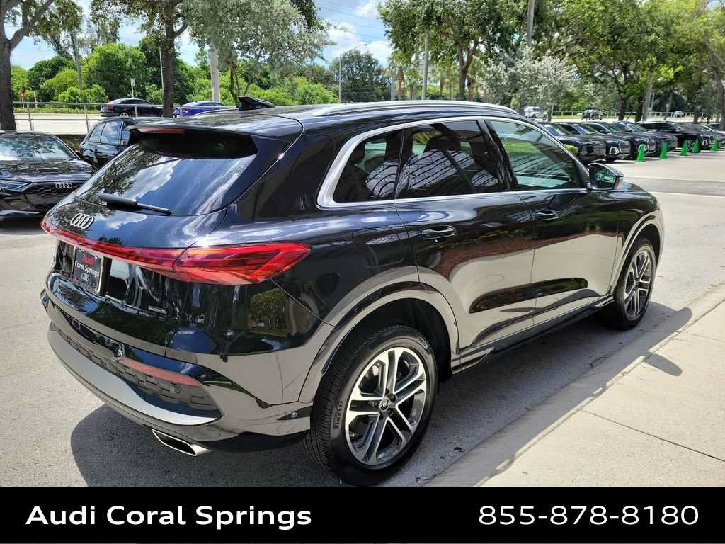 Used 2025 Audi Q5 Premium w/ Convenience Package AWD/4WD image 8