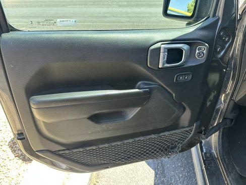 Used 2021 Jeep Wrangler Unlimited Sport AWD/4WD image 10