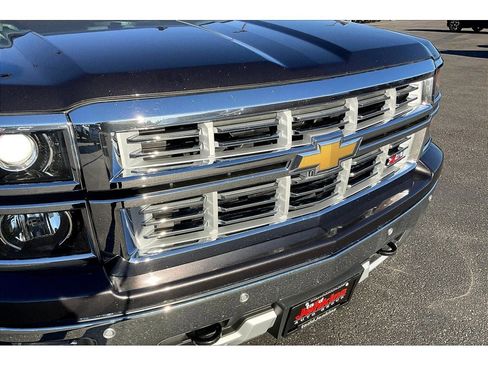 Used 2015 Chevrolet Silverado 1500 LTZ Z71 w/ LTZ Plus Package image 31
