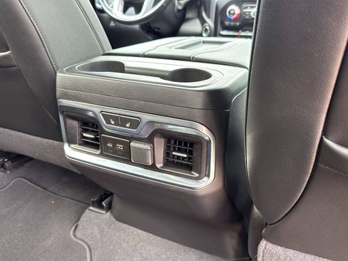 Used 2020 GMC Sierra 1500 SLT RWD image 27
