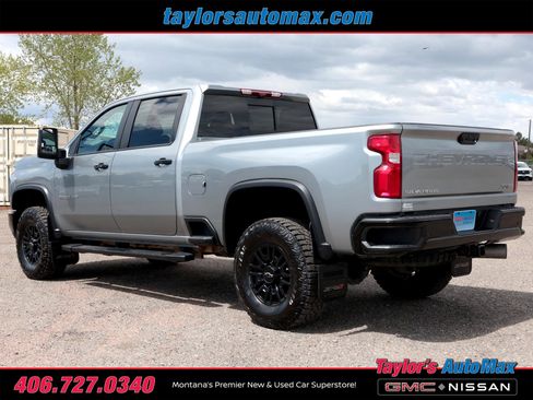 Used 2024 Chevrolet Silverado 2500 ZR2 w/ Technology Package AWD/4WD image 54