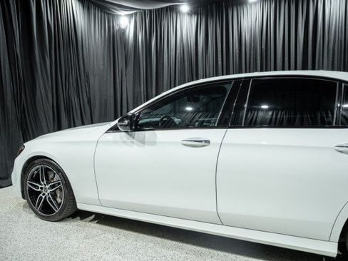 Certified 2019 Mercedes-Benz E 300 image 5