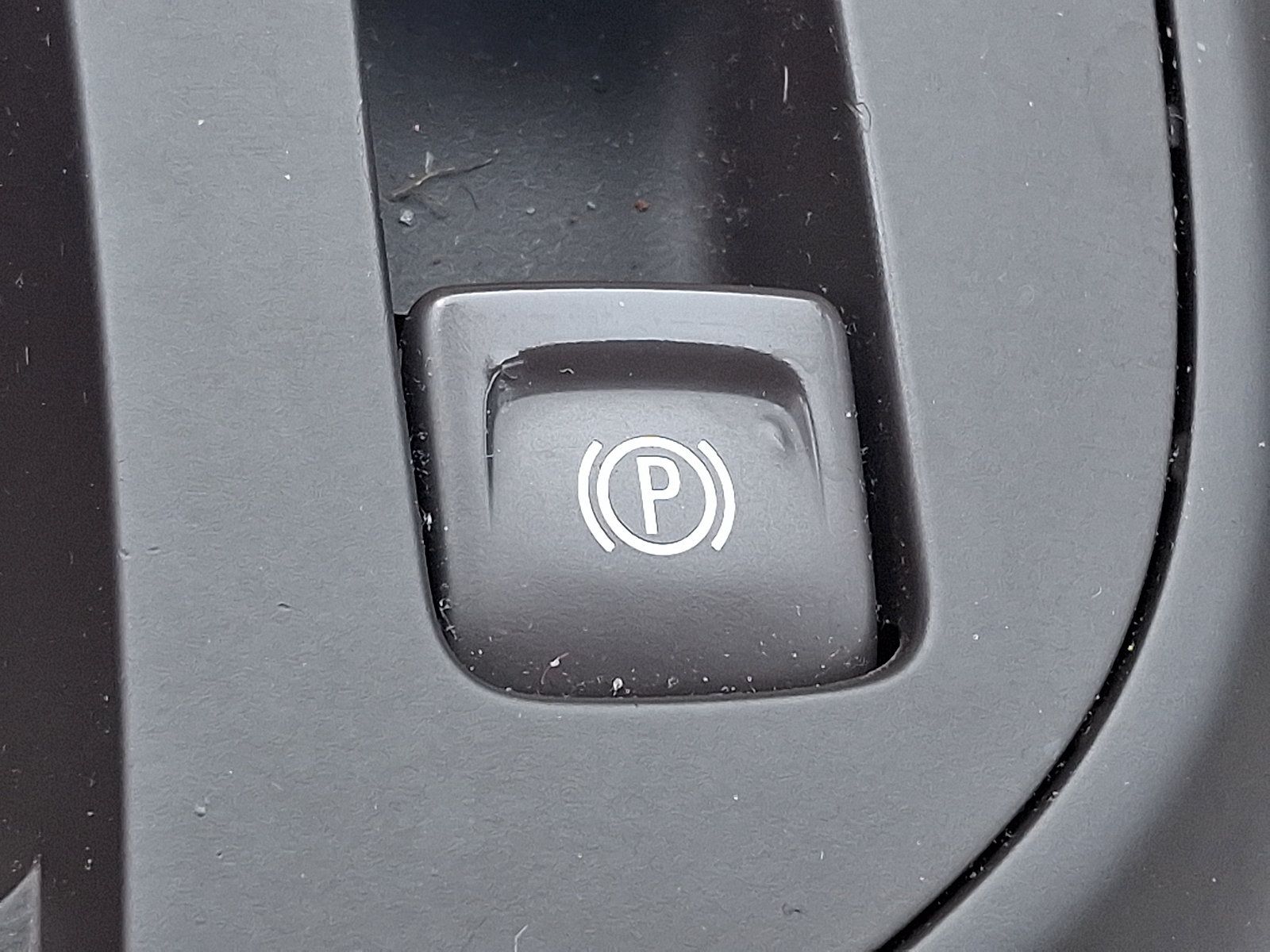 Used 2016 Buick Regal Premium w/ Driver Confidence Package #1 FWD image 24