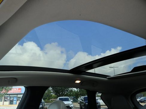 Used 2024 INFINITI QX50 Luxe image 11