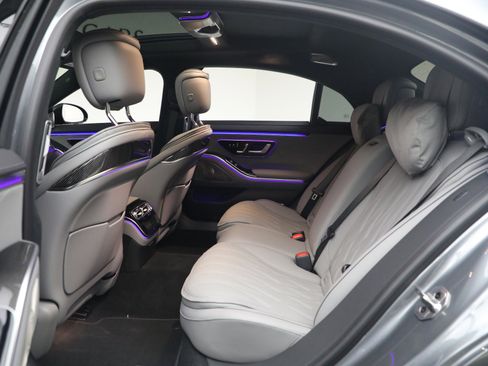 Used 2025 Mercedes-Benz S 63 AMG S image 17
