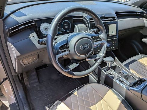 Certified 2024 Hyundai Santa Cruz Limited image 10