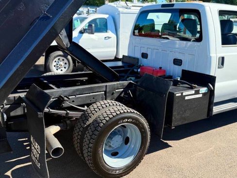 Used 2016 Ford F550 4x4 Crew Cab Super Duty w/ Power Equipment Group image 10