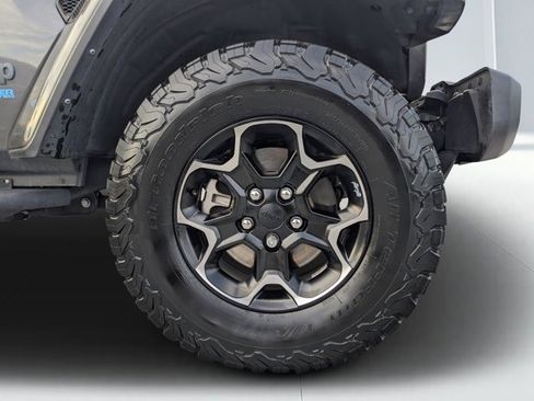 Used 2021 Jeep Wrangler Unlimited Rubicon 4xe w/ Safety Group image 9