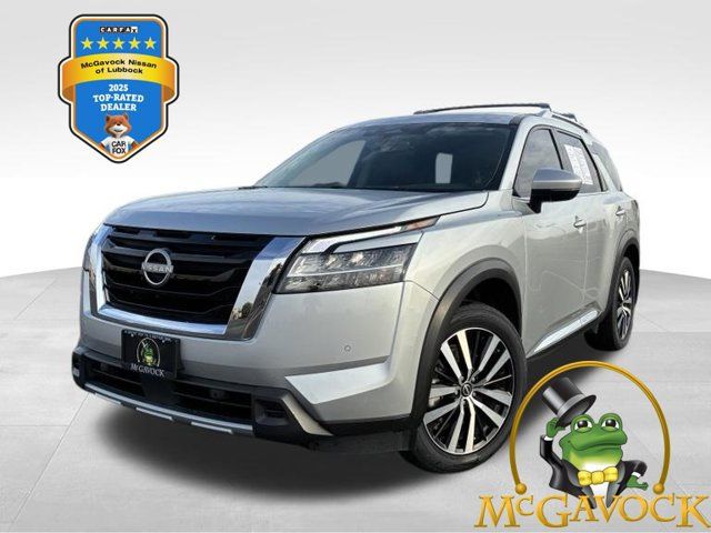 Certified 2024 Nissan Pathfinder Platinum FWD image 1