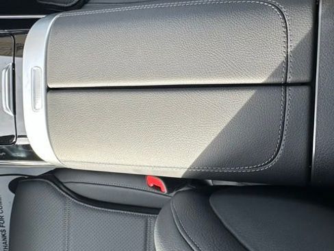 Used 2026 Mercedes-Benz GLC 300 4MATIC image 34