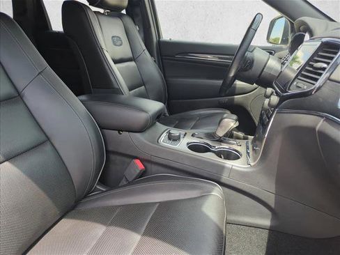 Used 2021 Jeep Grand Cherokee Overland image 27