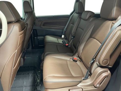 New 2026 Honda Odyssey Touring image 23