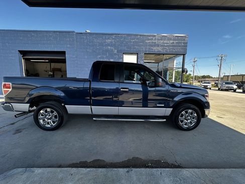 Used 2014 Ford F150 XLT w/ XLT Chrome Package image 9