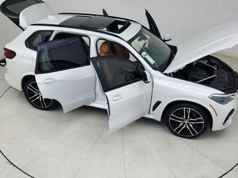Used 2023 BMW X5 sDrive40i w/ Executive Package image 82