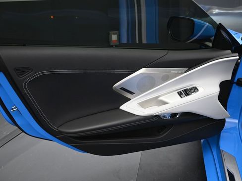 Used 2024 Chevrolet Corvette Stingray Preferred Cpe w/ 2LT image 13