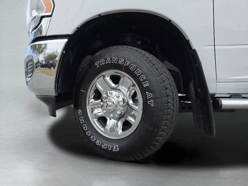 Certified 2024 RAM 3500 Tradesman w/ Safety Group AWD/4WD image 39