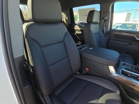 New 2026 Chevrolet Silverado 1500 RST w/ Dark Appearance Package image 28