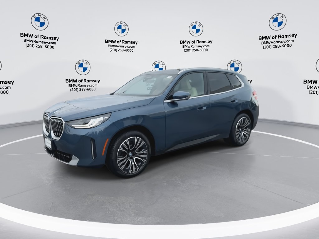 Used 2026 BMW X3 xDrive30i w/ Premium Package AWD/4WD image 4