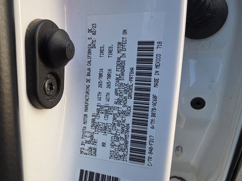 Used 2023 Toyota Tacoma TRD Off-Road image 30