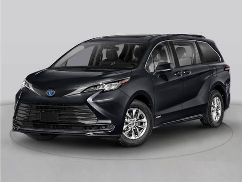 Used 2025 Toyota Sienna Platinum AWD/4WD image 1