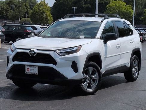 Certified 2025 Toyota RAV4 LE AWD/4WD image 2