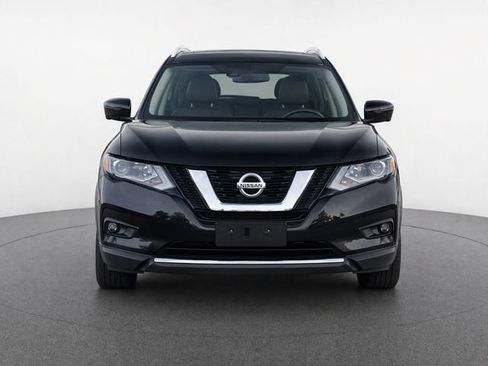 Used 2019 Nissan Pathfinder Platinum FWD image 5