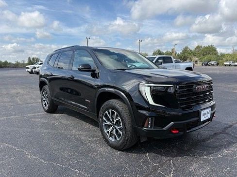 Used 2024 GMC Acadia AT4 w/ Luxury Package AWD/4WD image 8