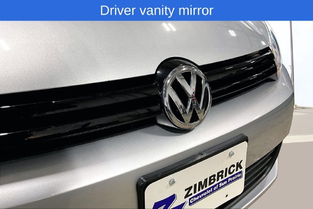 Used 2011 Volkswagen Golf 4-Door FWD image 27