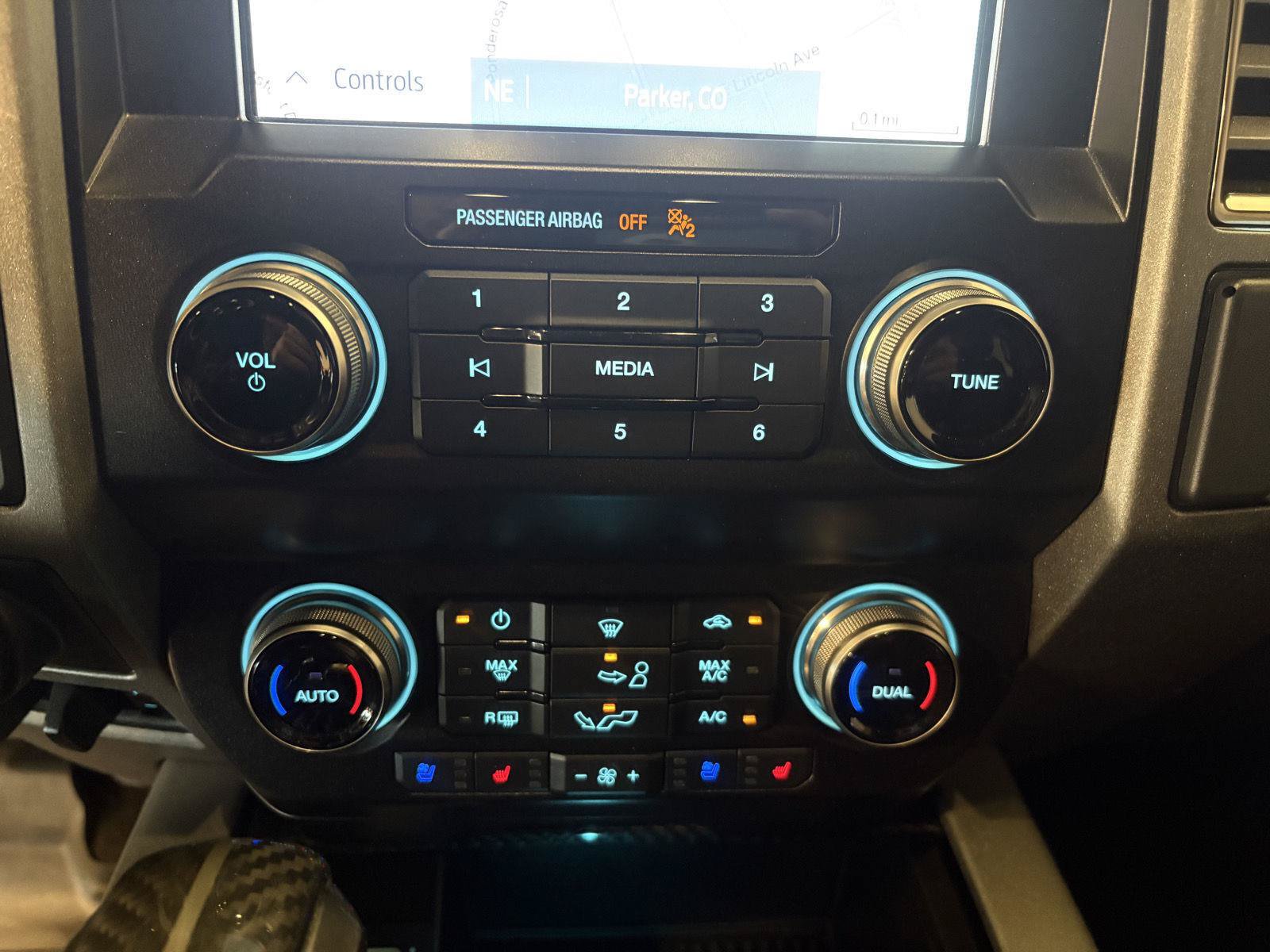 Used 2020 Ford F150 Raptor w/ Equipment Group 802A Luxury AWD/4WD image 28