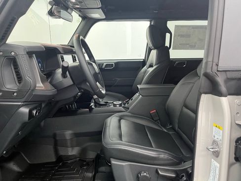 New 2025 Ford Bronco Big Bend AWD/4WD image 18