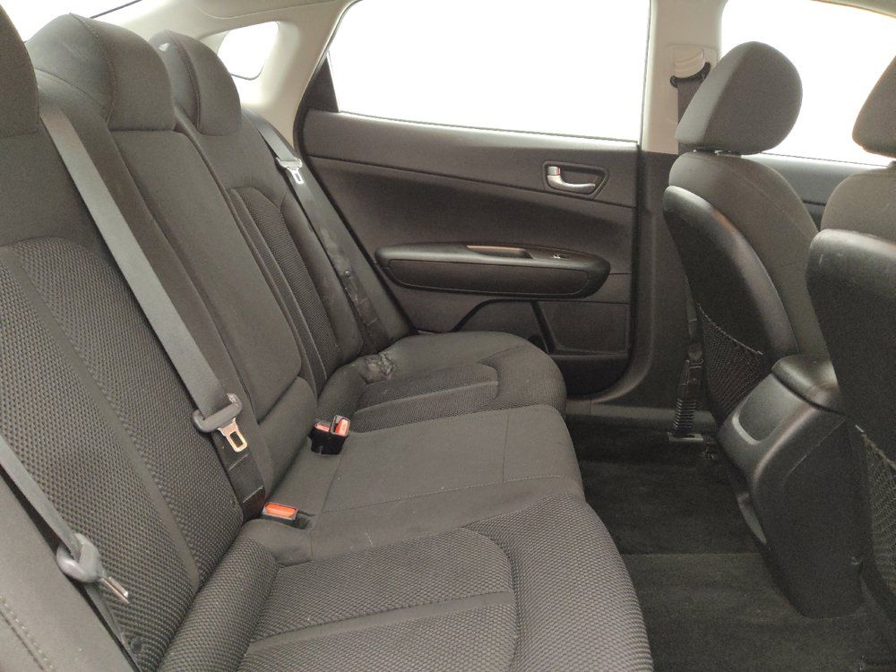 Used 2020 Kia Optima LX FWD image 19