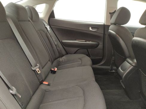Used 2020 Kia Optima LX FWD image 19