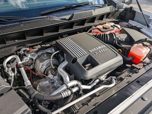 New 2025 Chevrolet Silverado 1500 LT w/ Safety Package RWD image 13