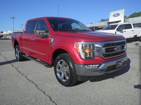 Certified 2022 Ford F150 XLT w/ Equipment Group 302A High AWD/4WD image 1