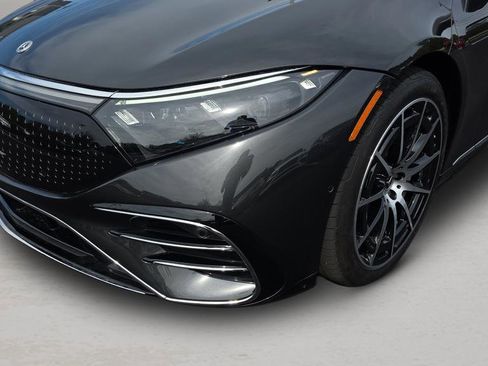 Used 2024 Mercedes-Benz EQS 580 580 image 9