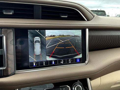 Used 2023 GMC Yukon Denali w/ Max Trailering Package image 22