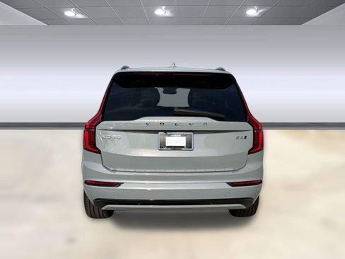 New 2026 Volvo XC90 B6 Ultra w/ Protection Package AWD/4WD image 10