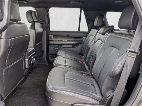 Used 2019 Ford Expedition Limited w/ Driver Assistance Package RWD image 19