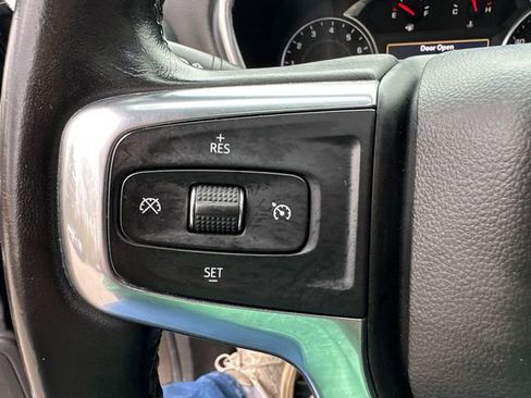 Used 2019 Chevrolet Blazer LT w/ Sun and Wheels Package AWD/4WD image 38