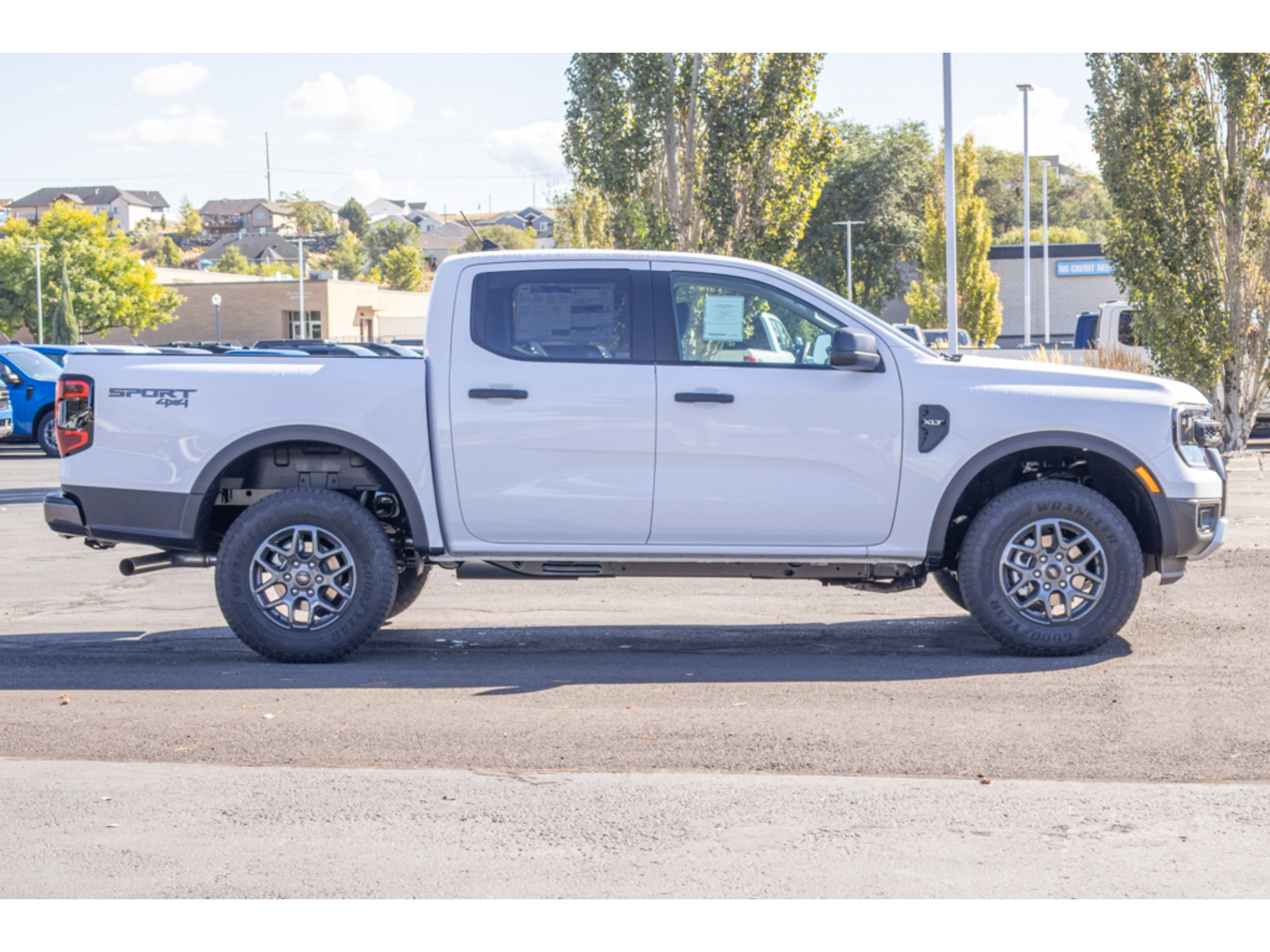 New 2026 Ford Ranger XLT w/ Equipment Group 301A High AWD/4WD image 2