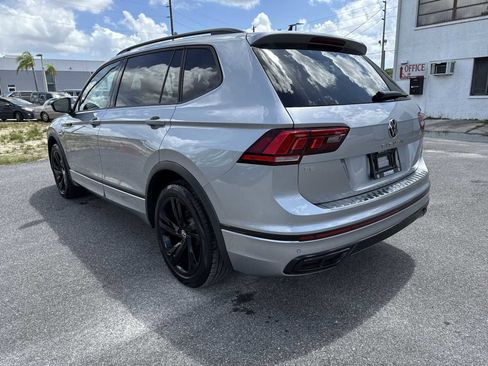 Certified 2023 Volkswagen Tiguan SE R-Line FWD image 12