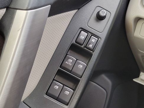 Used 2015 Subaru Forester 2.5i Touring w/ Eyesight & Navigation System image 25