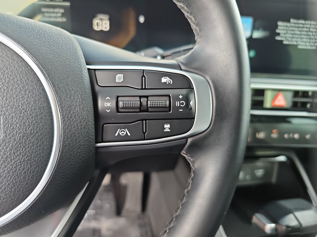 Used 2025 Kia K5 GT-Line FWD image 12