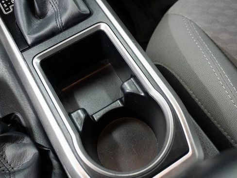 Used 2022 Toyota Tacoma SR5 w/ Technology Package image 25