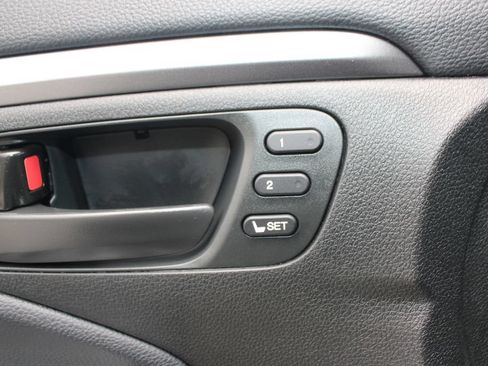 Used 2023 Honda Passport EX-L image 25