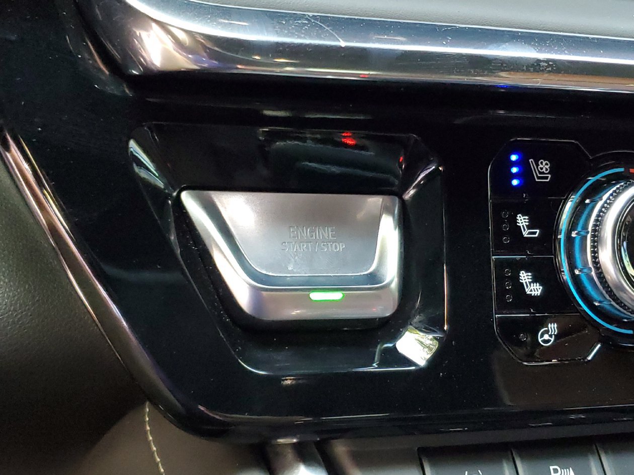 Used 2025 GMC Sierra 1500 Denali Ultimate AWD/4WD image 25
