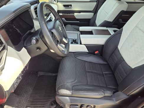 Used 2023 Toyota Tundra Capstone AWD/4WD image 13