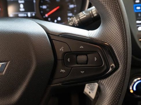 Used 2021 Chevrolet TrailBlazer LS FWD image 19