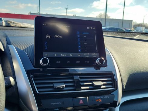 Used 2024 Mitsubishi Eclipse Cross SE image 26