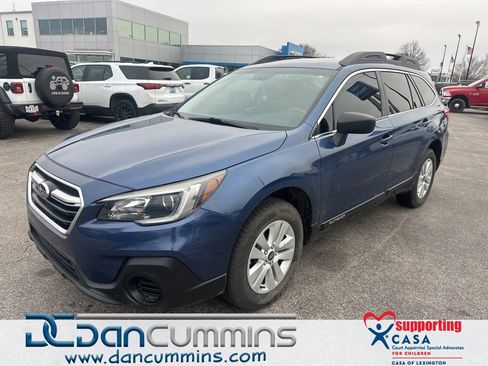 Used 2019 Subaru Outback 2.5i image 1